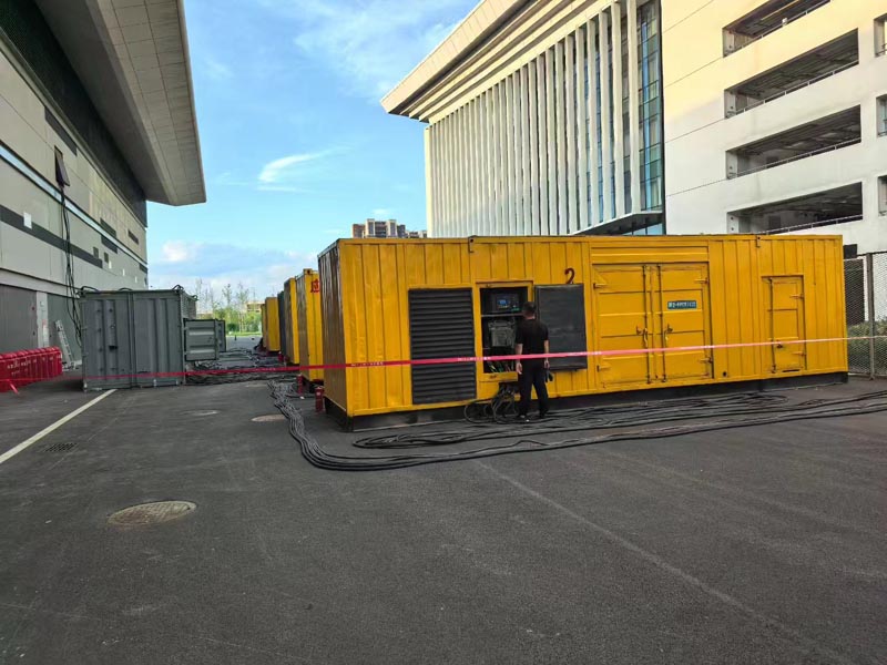 滑县柴油发电机冬季保养注意事项？